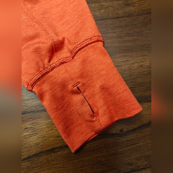 Eddie Bauer Lighweight Hoodie - Picture 3 of 5